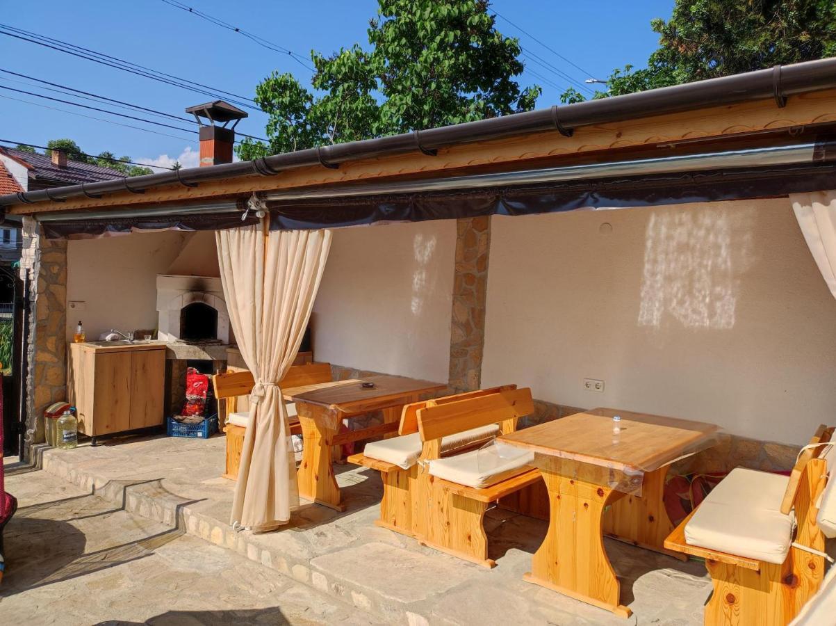 Family Hotel Velevi فيلينغراد المظهر الخارجي الصورة