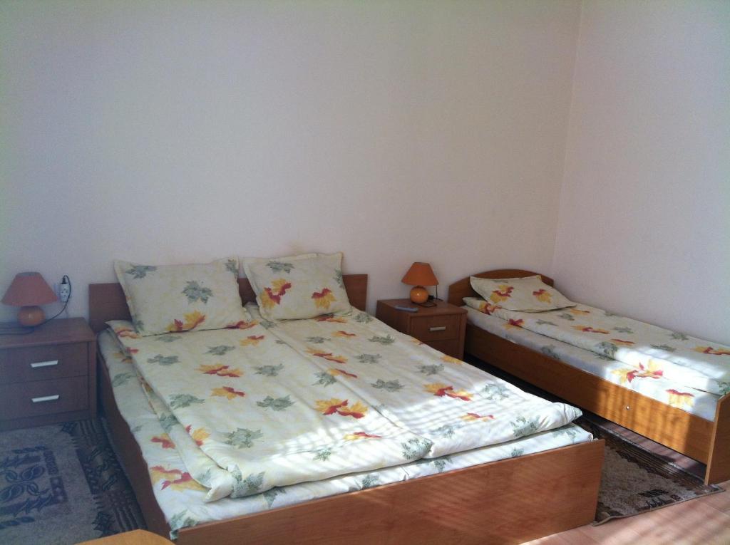 Family Hotel Velevi فيلينغراد الغرفة الصورة